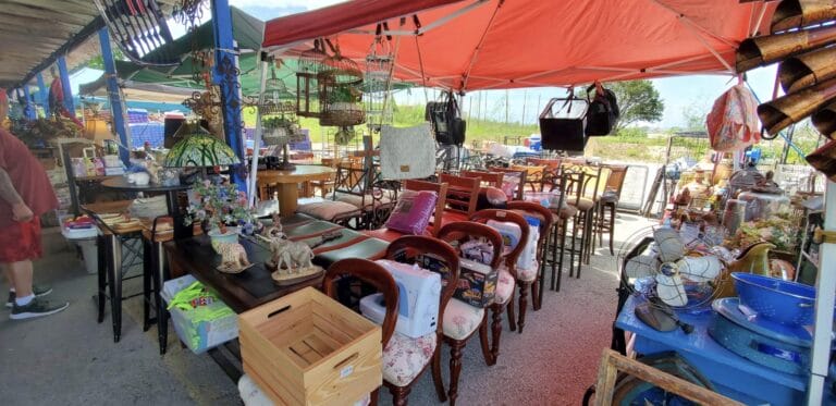 Busseys Flea Market 1 768x373